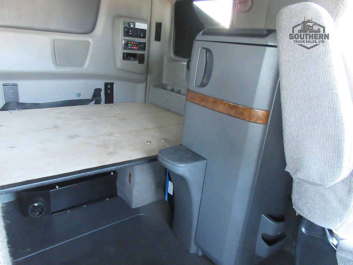 Used 2021 INTERNATIONAL LT