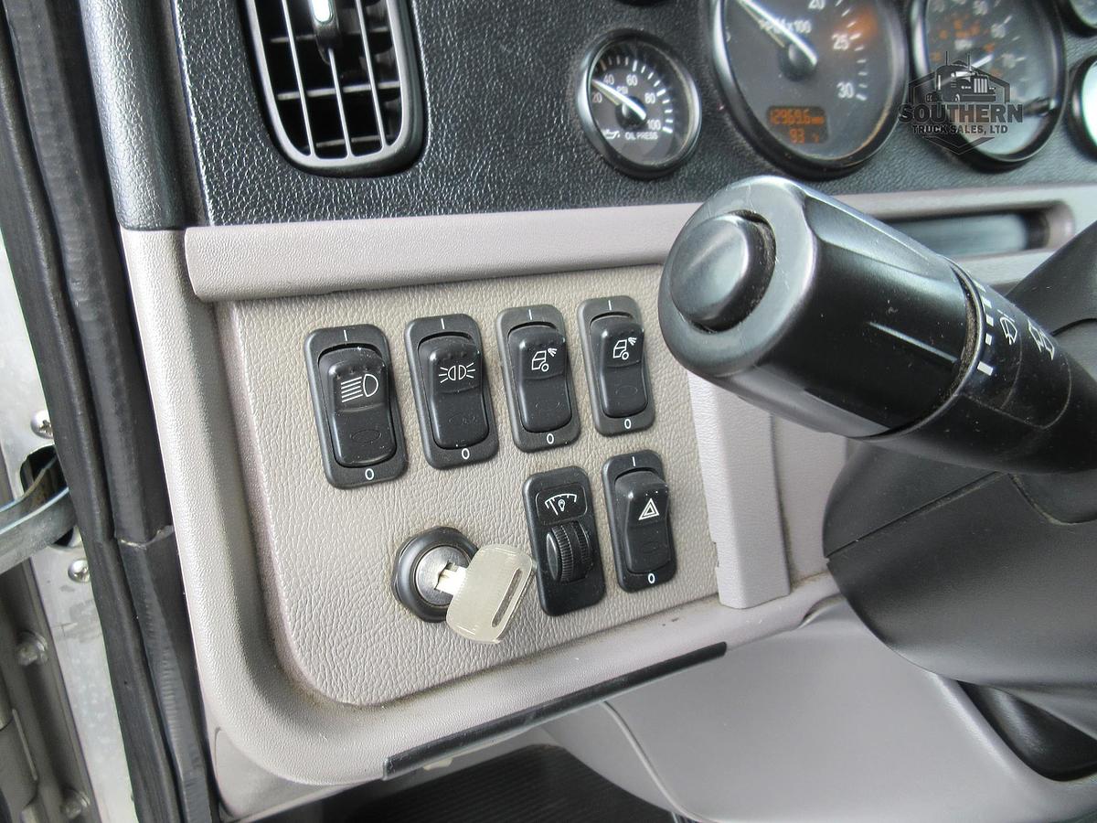 Used 2019 PETERBILT 389