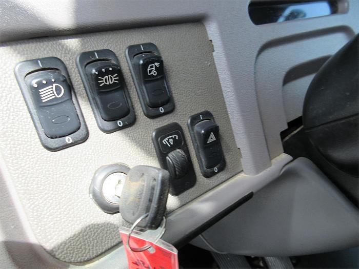 Used 2015 PETERBILT 365