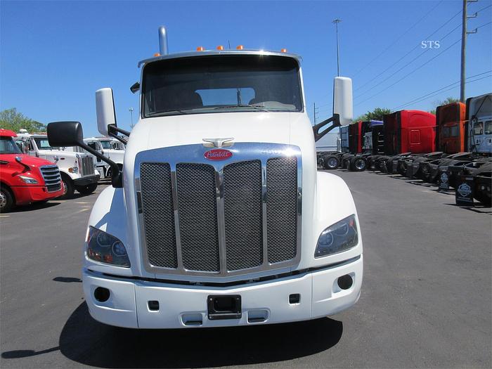 Used 2016 PETERBILT 579