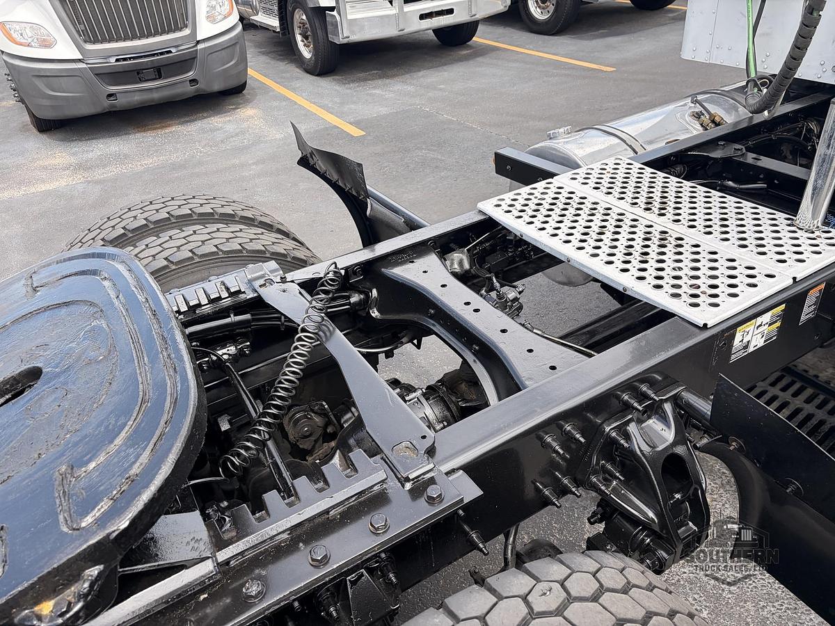Used 2019 KENWORTH T800