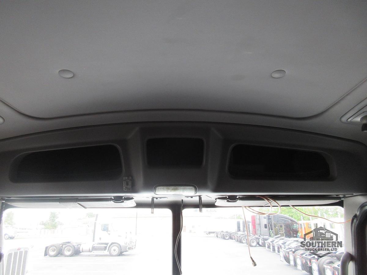 Used 2019 PETERBILT 389