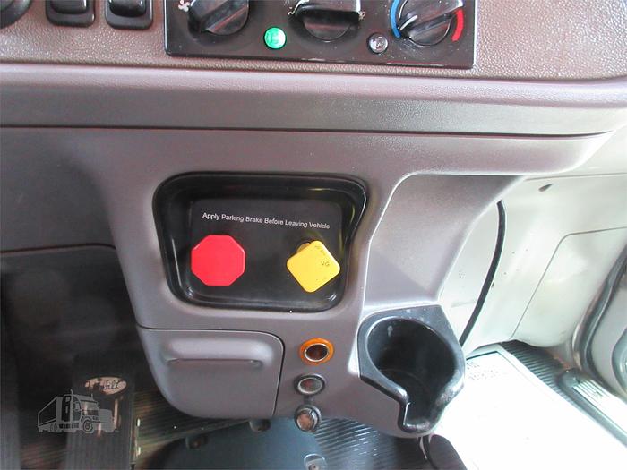 Used 2015 PETERBILT 365