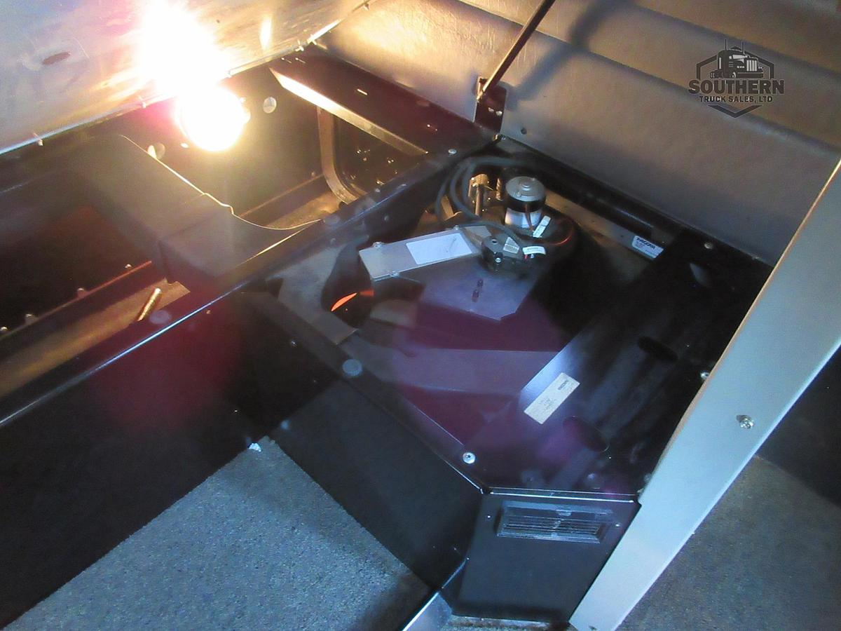 Used 2020 PETERBILT 389