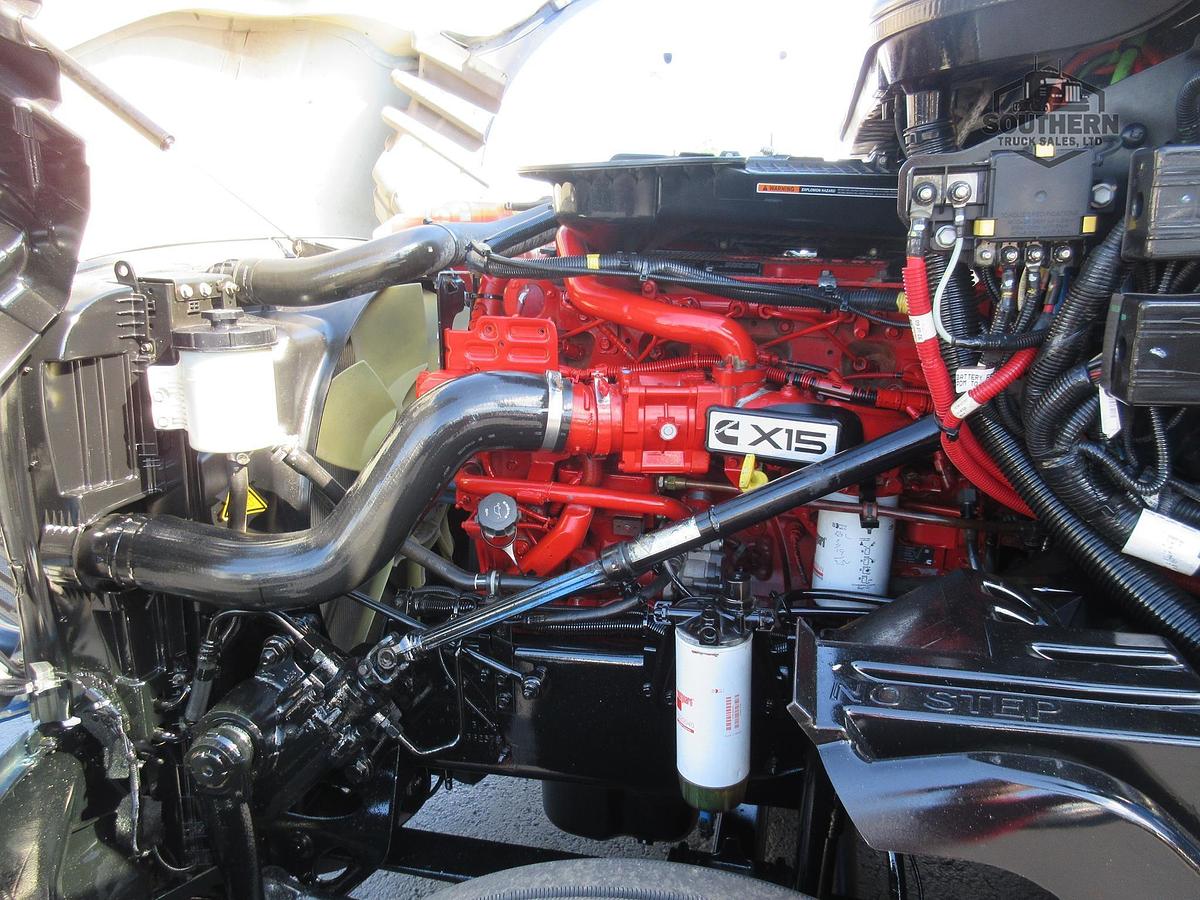 Used 2021 INTERNATIONAL LT