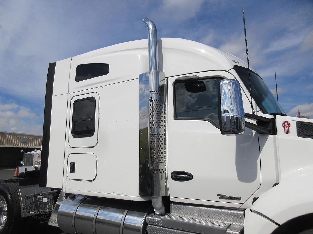 Used 2019 KENWORTH T880