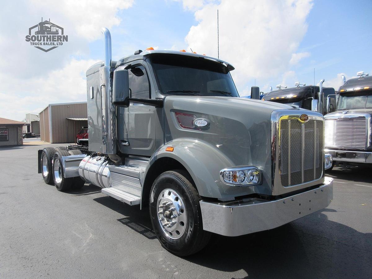 Used 2023 PETERBILT 567