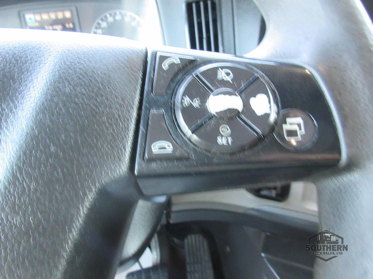 Used 2020 FREIGHTLINER CASCADIA 126