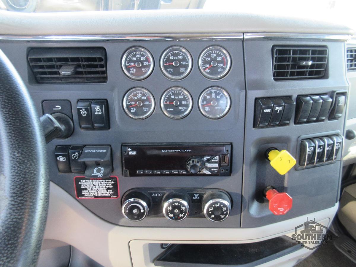 Used 2020 PETERBILT 567
