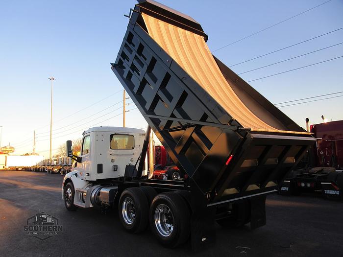 Used 2017 PETERBILT 579