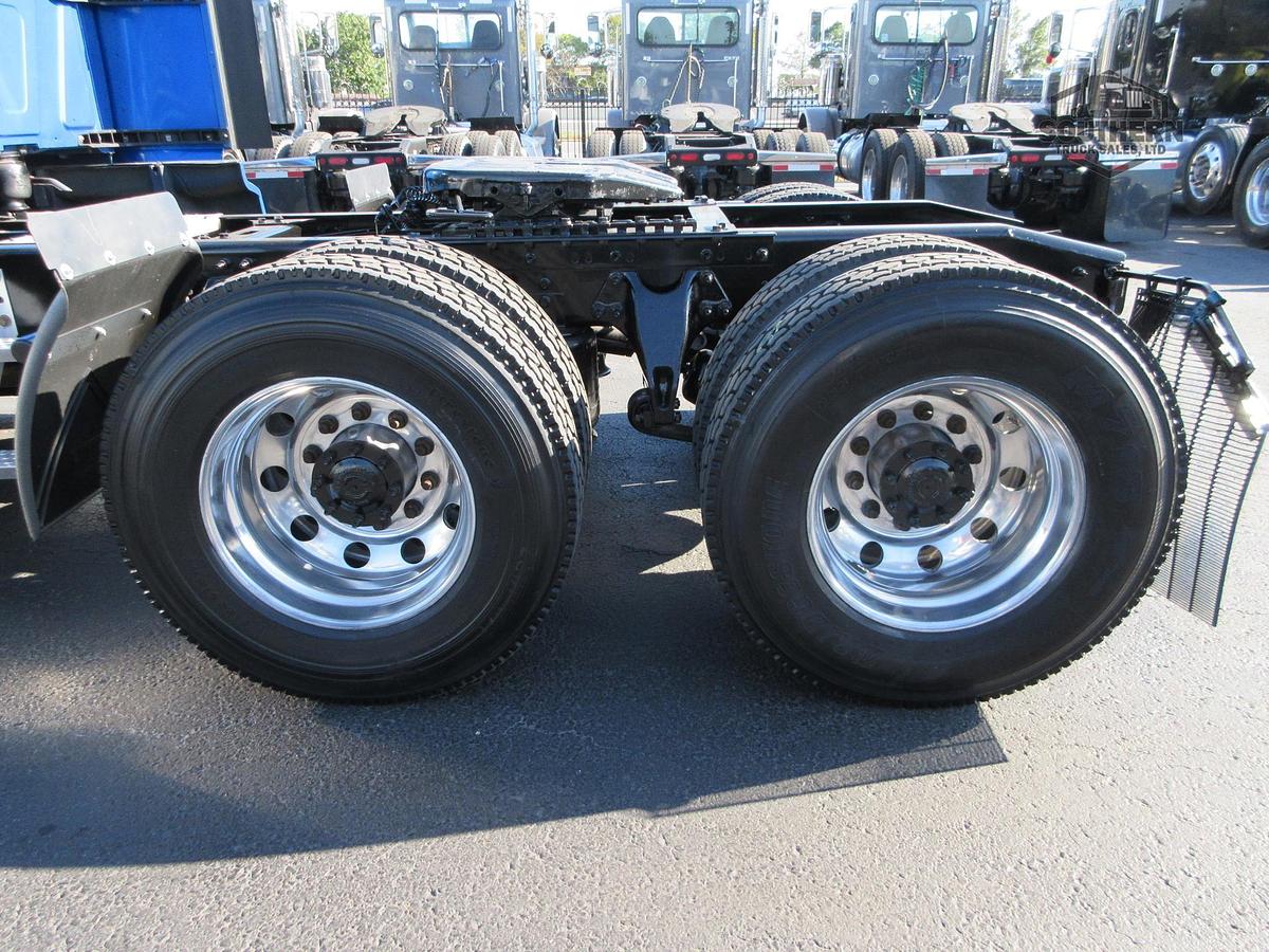 Used 2021 INTERNATIONAL LT