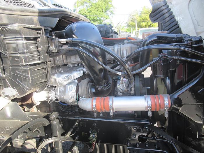 Used 2016 FREIGHTLINER CASCADIA 125