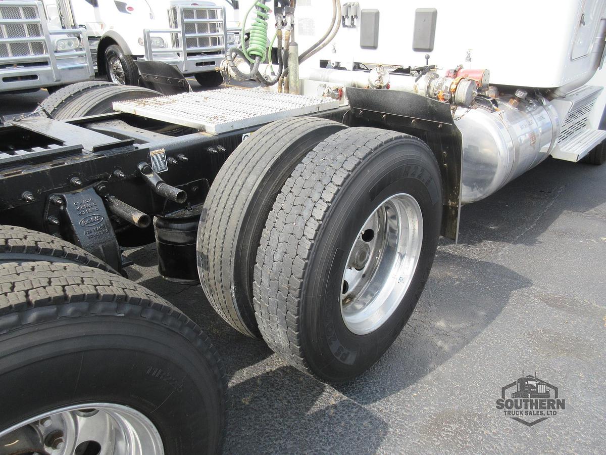 Used 2019 PETERBILT 567