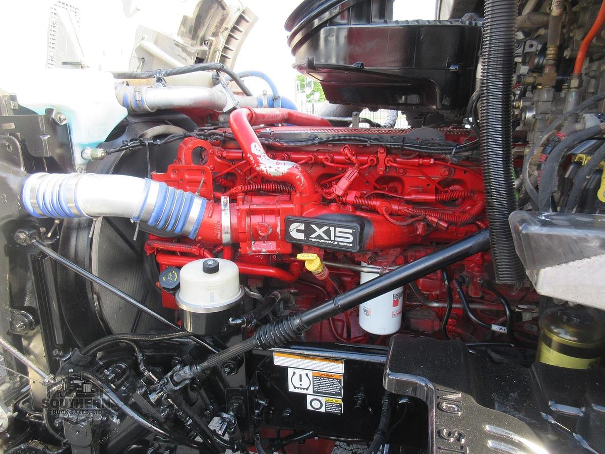 Used 2019 PETERBILT 567