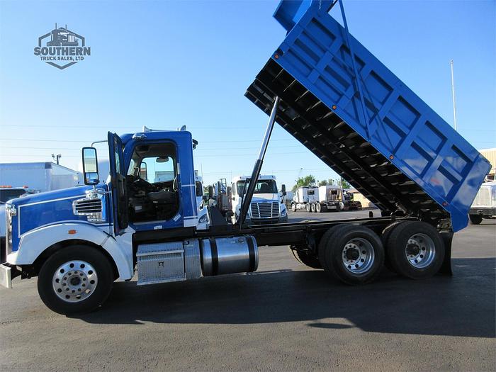 Used 2015 FREIGHTLINER CORONADO 122 SD