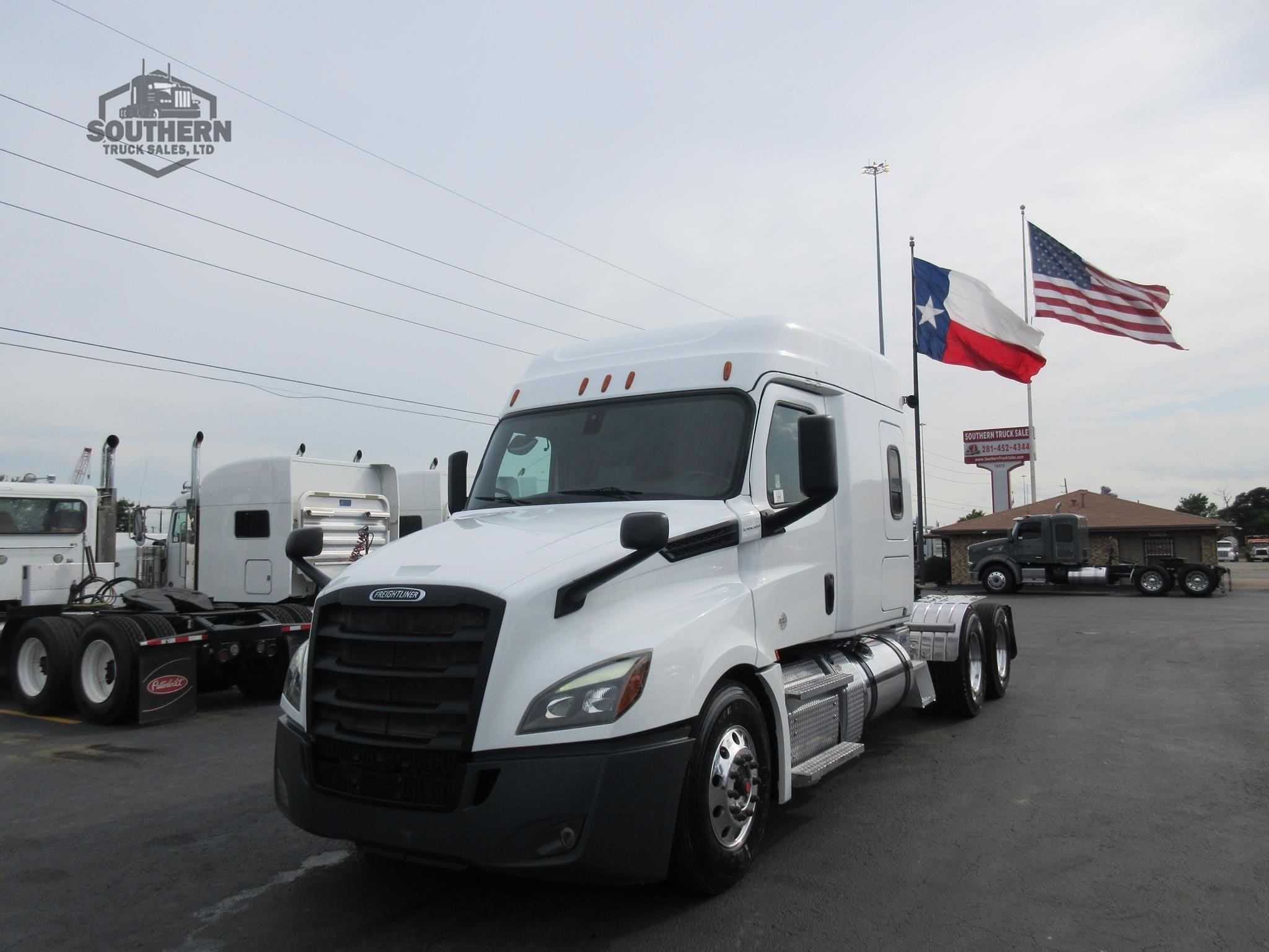 Used 2019 FREIGHTLINER CASCADIA 126