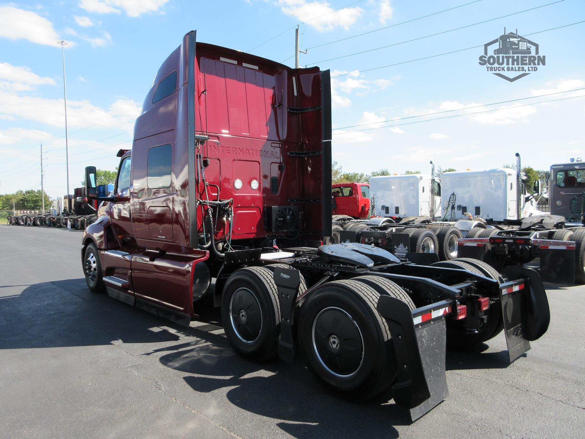 Used 2023 INTERNATIONAL LT