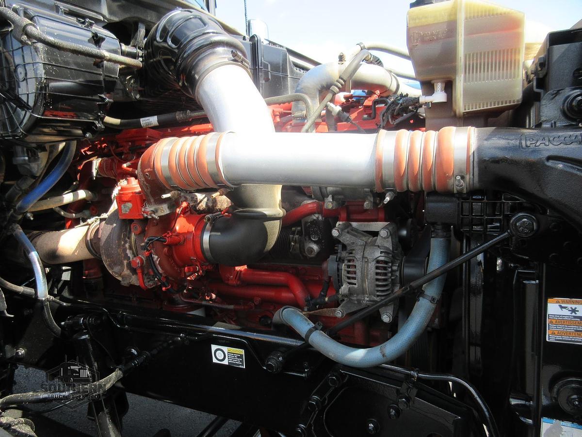 Used 2023 KENWORTH T880