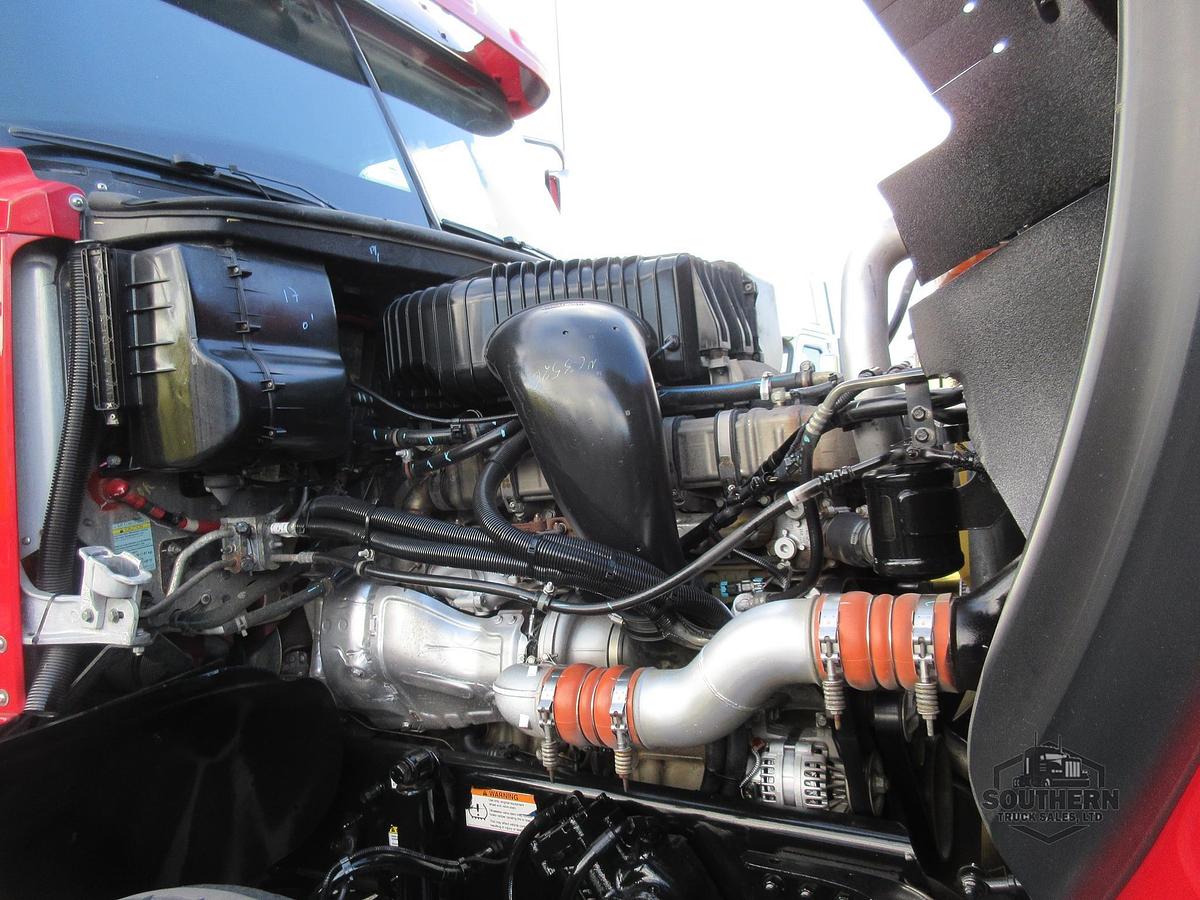 Used 2021 FREIGHTLINER CORONADO 122 SD