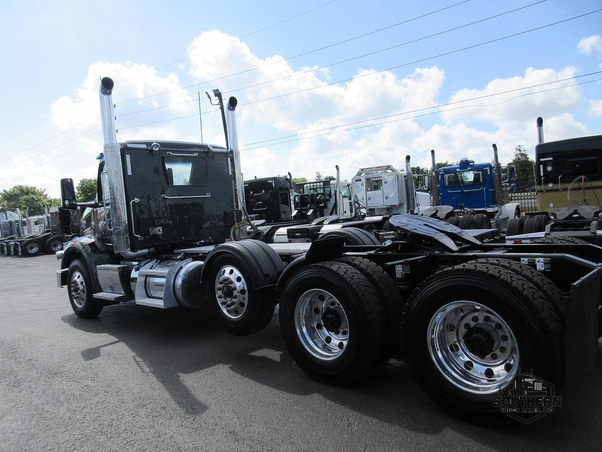 Used 2025 PETERBILT 567
