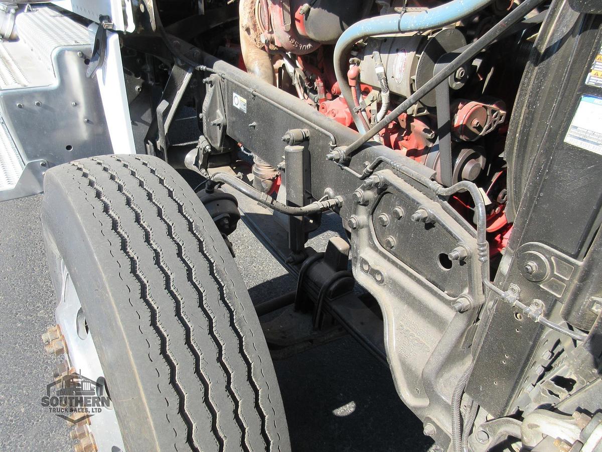 Used 2019 PETERBILT 389