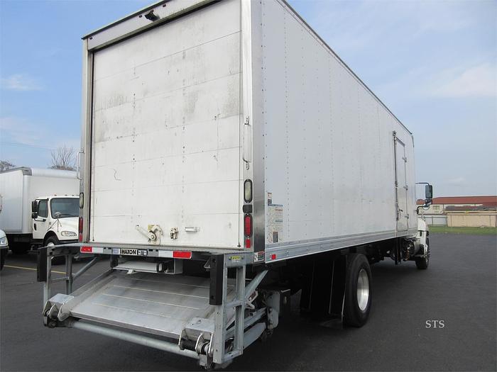 Used 2018 HINO 268A