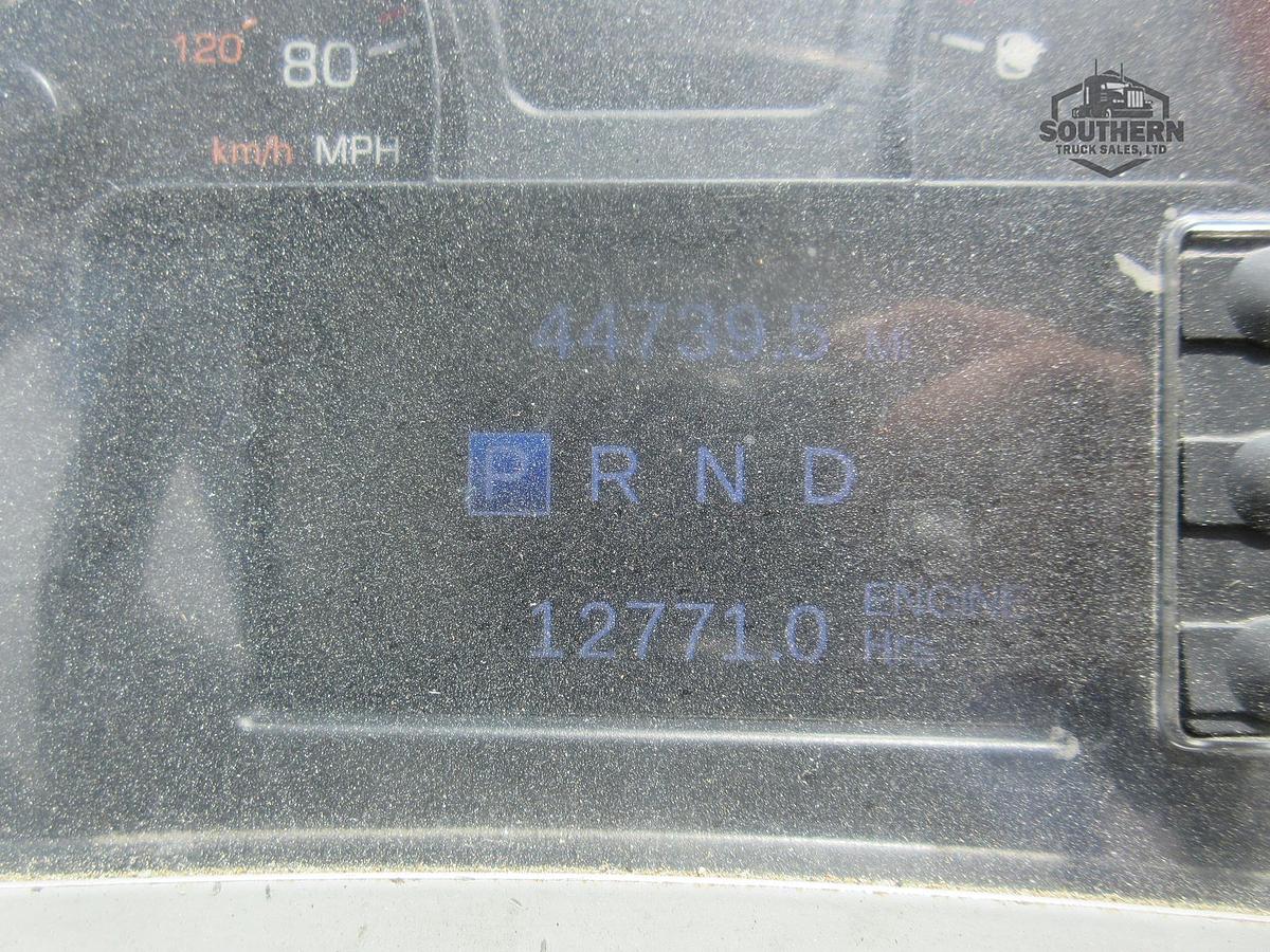 Used 2022 AUTOCAR XSPOTTER ACTT