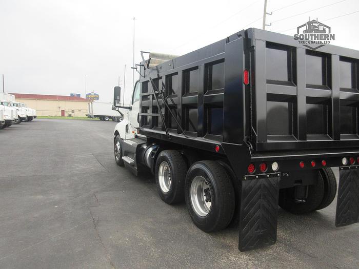 Used 2021 INTERNATIONAL LT