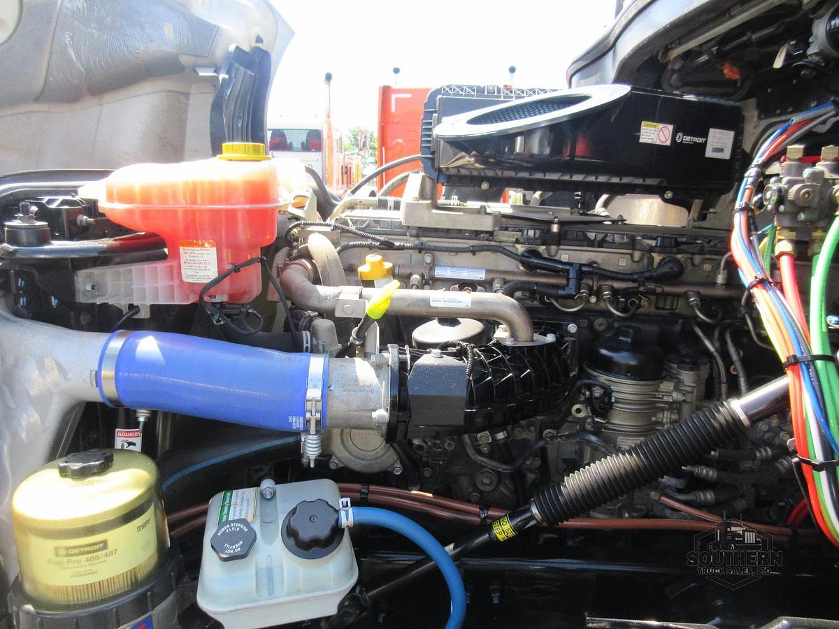 Used 2019 FREIGHTLINER CASCADIA 126