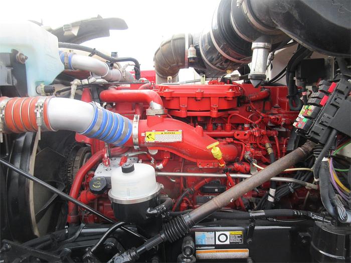 Used 2016 PETERBILT 365