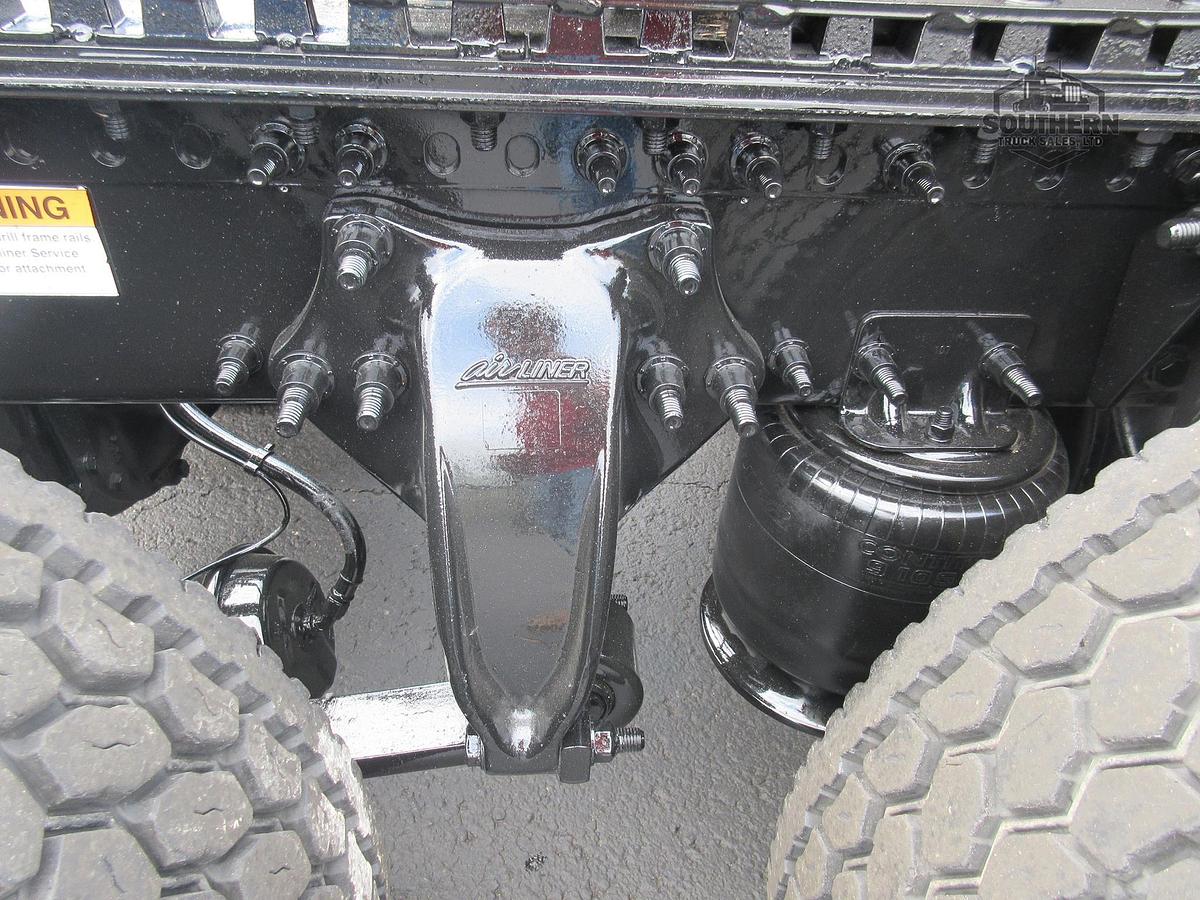 Used 2018 FREIGHTLINER CASCADIA 125