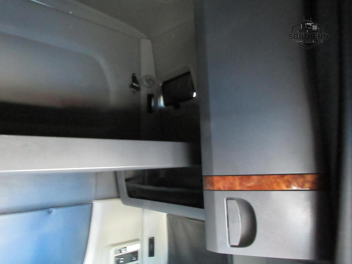 Used 2021 INTERNATIONAL LT
