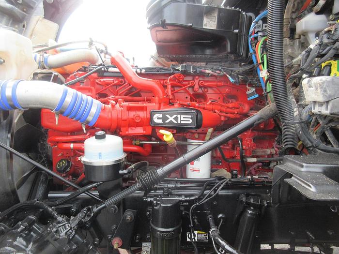 Used 2021 KENWORTH T880