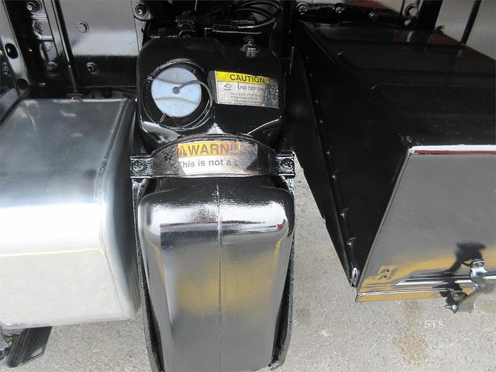 Used 2014 FREIGHTLINER BUSINESS CLASS M2 106