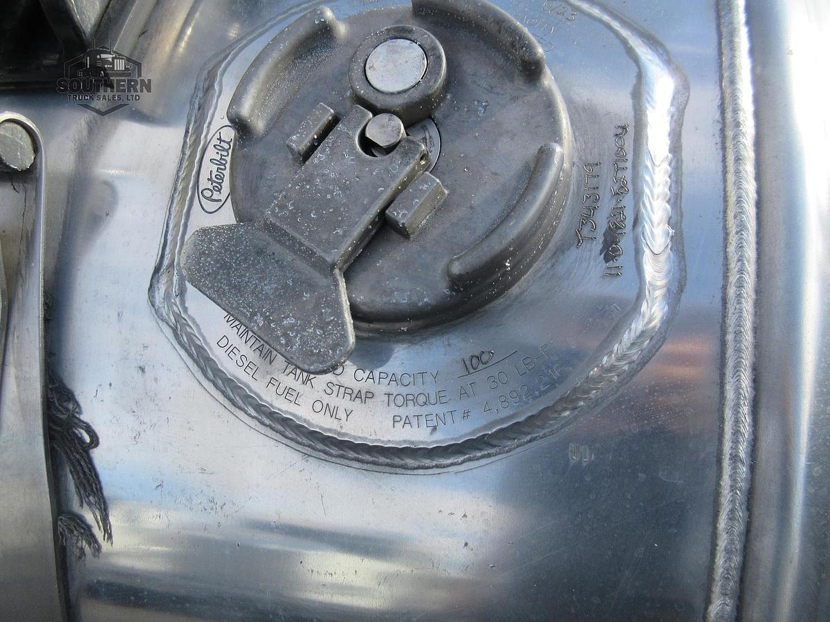 Used 2020 PETERBILT 567