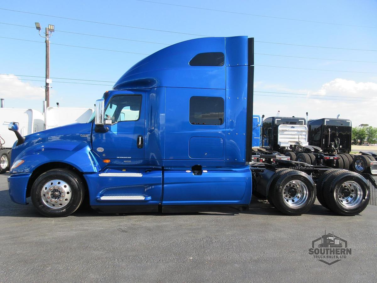 Used 2021 INTERNATIONAL LT