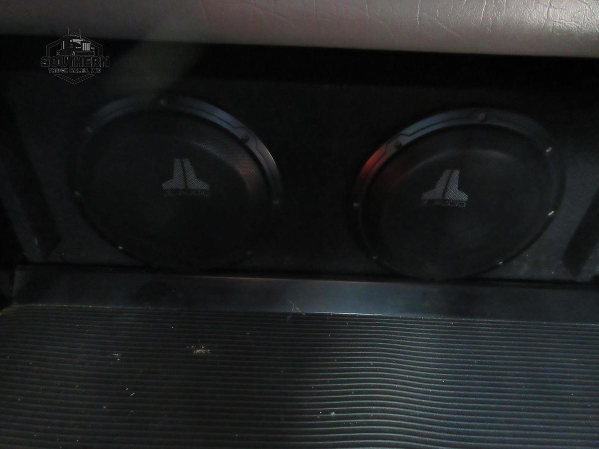 Used 2022 PETERBILT 389