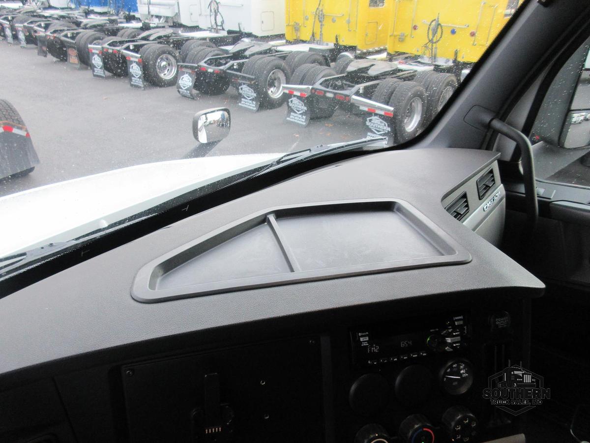 Used 2020 FREIGHTLINER CASCADIA 126