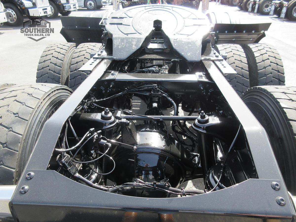 Used 2025 PETERBILT 567