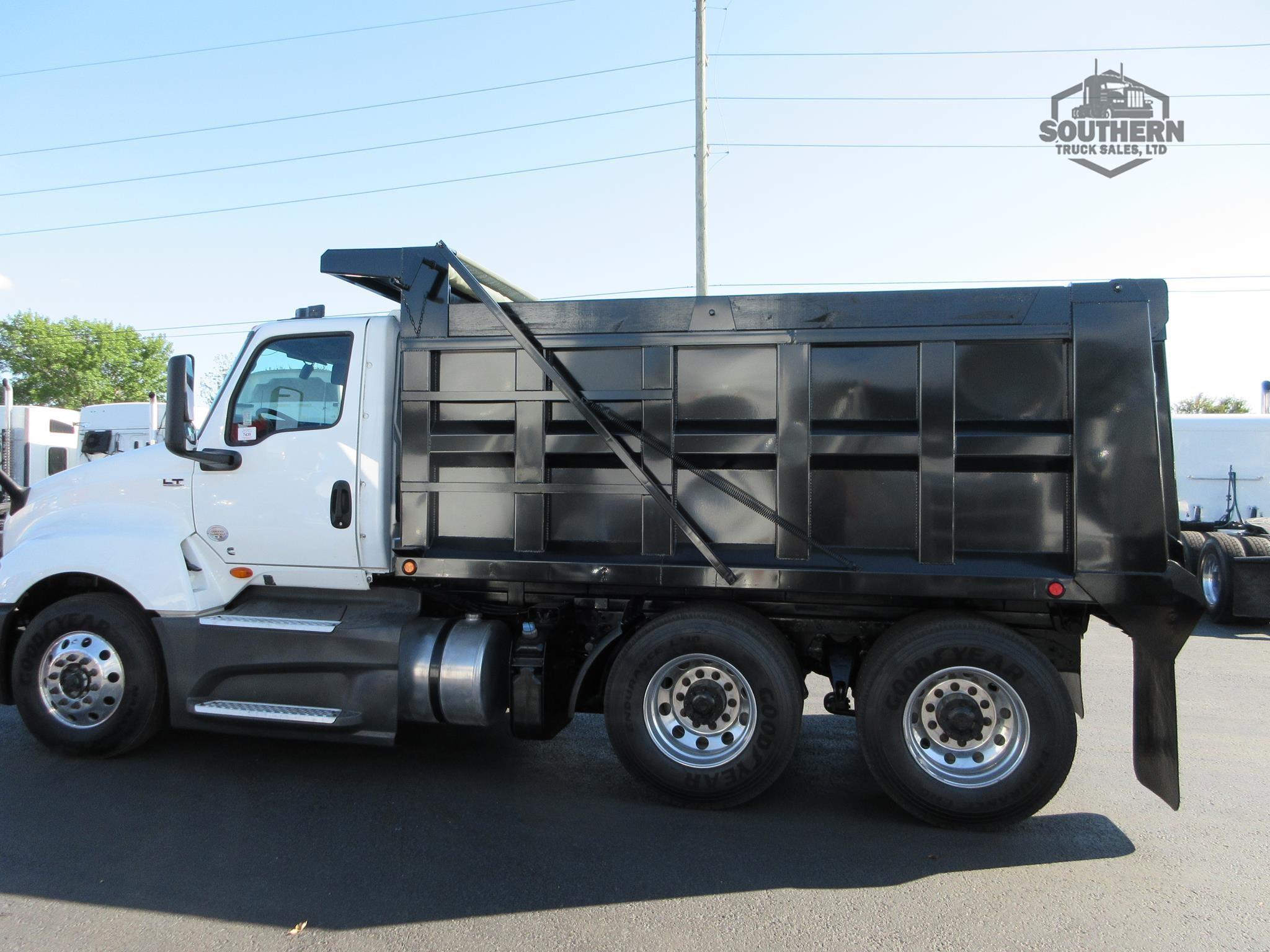 Used 2022 INTERNATIONAL LT