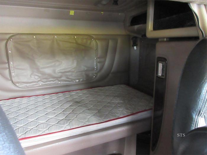 Used 2020 PETERBILT 389