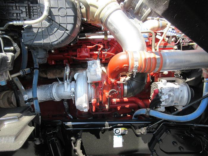 Used 2021 KENWORTH T880