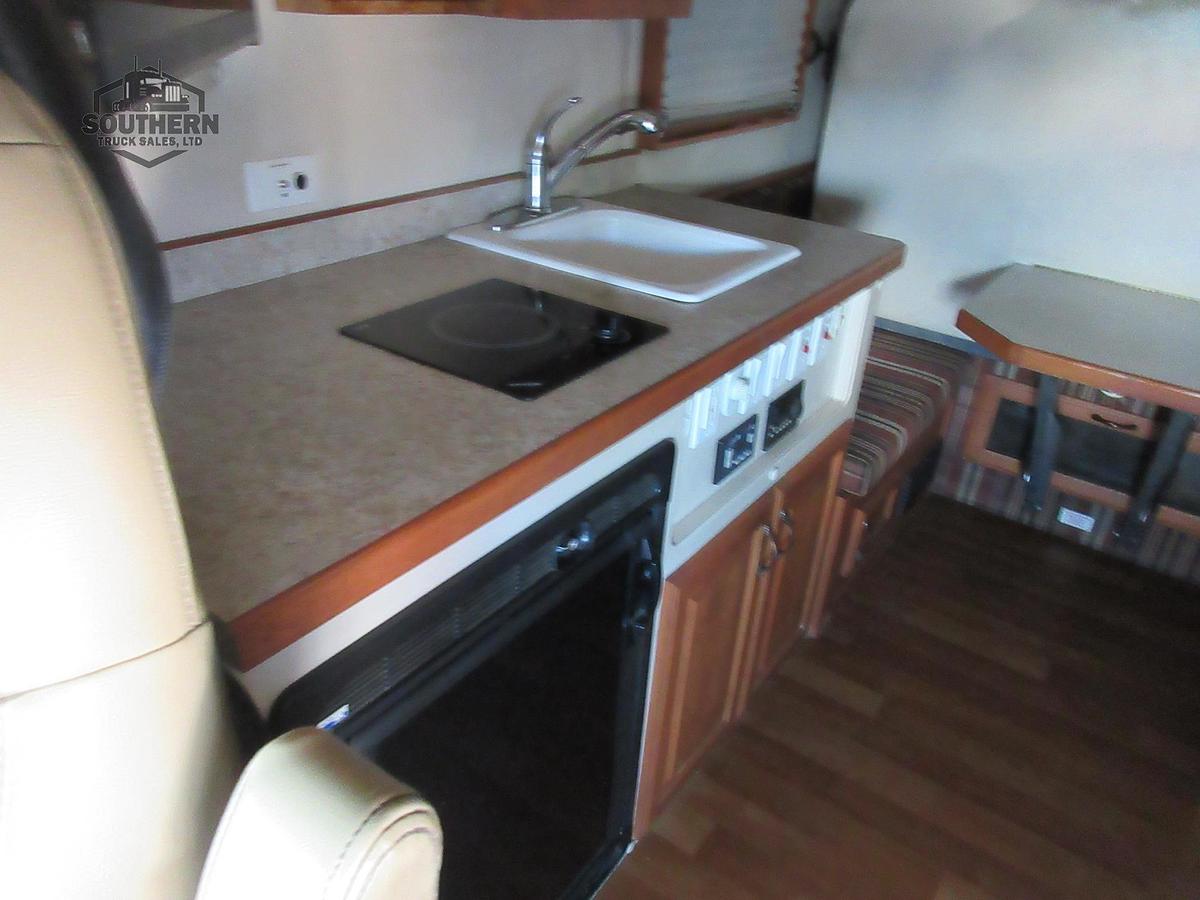 Used 2015 PETERBILT 579 ARI