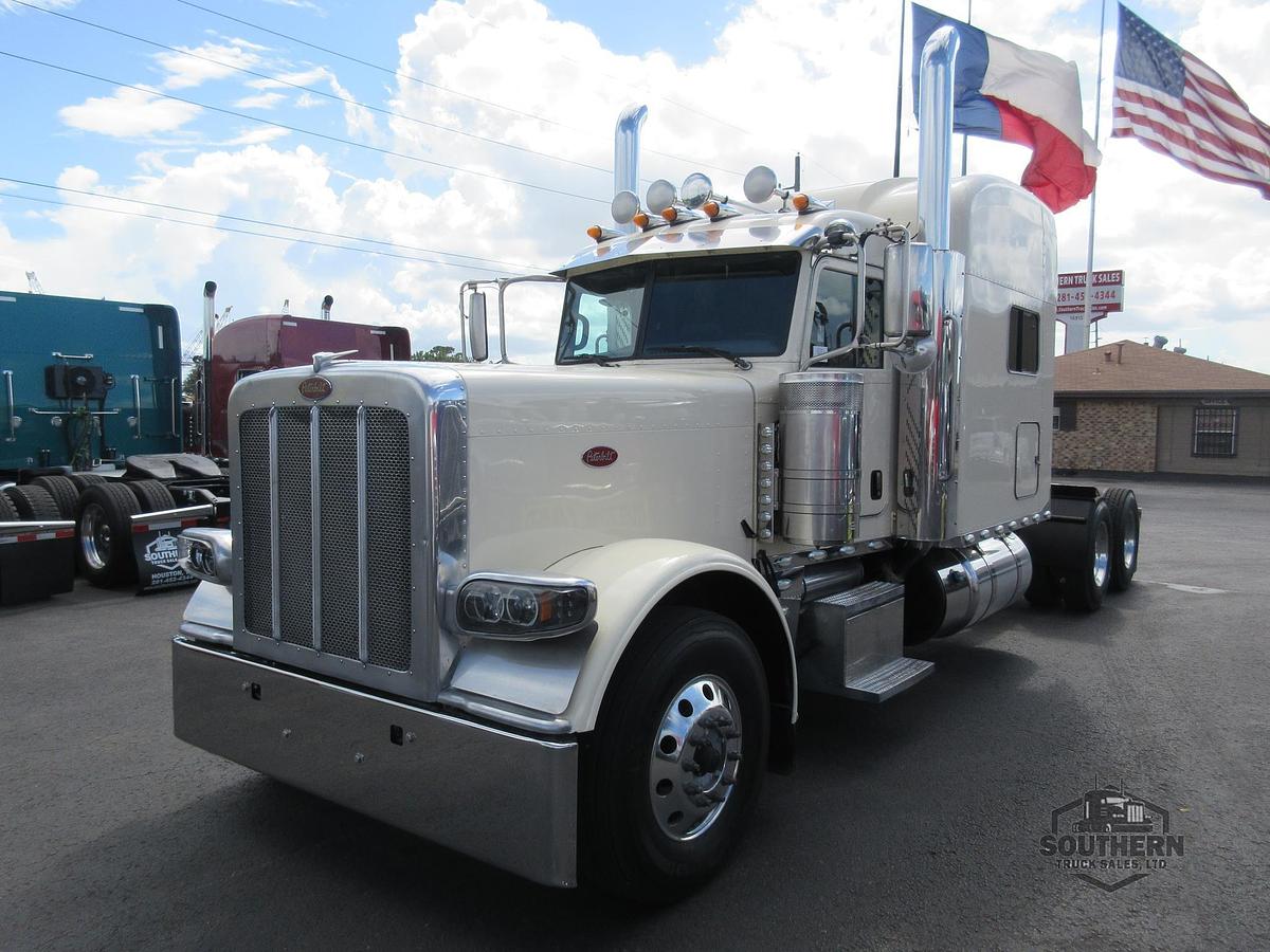 Used 2019 PETERBILT 389