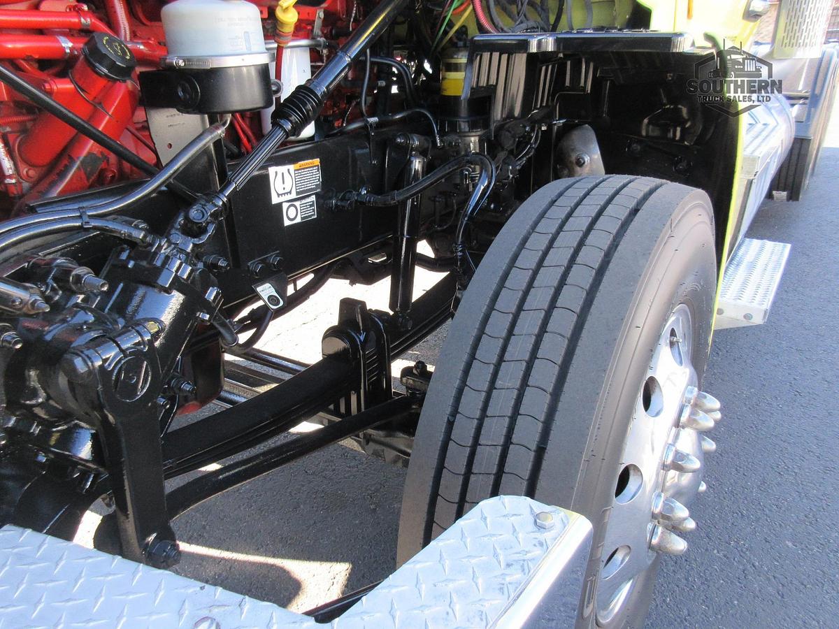 Used 2020 PETERBILT 567