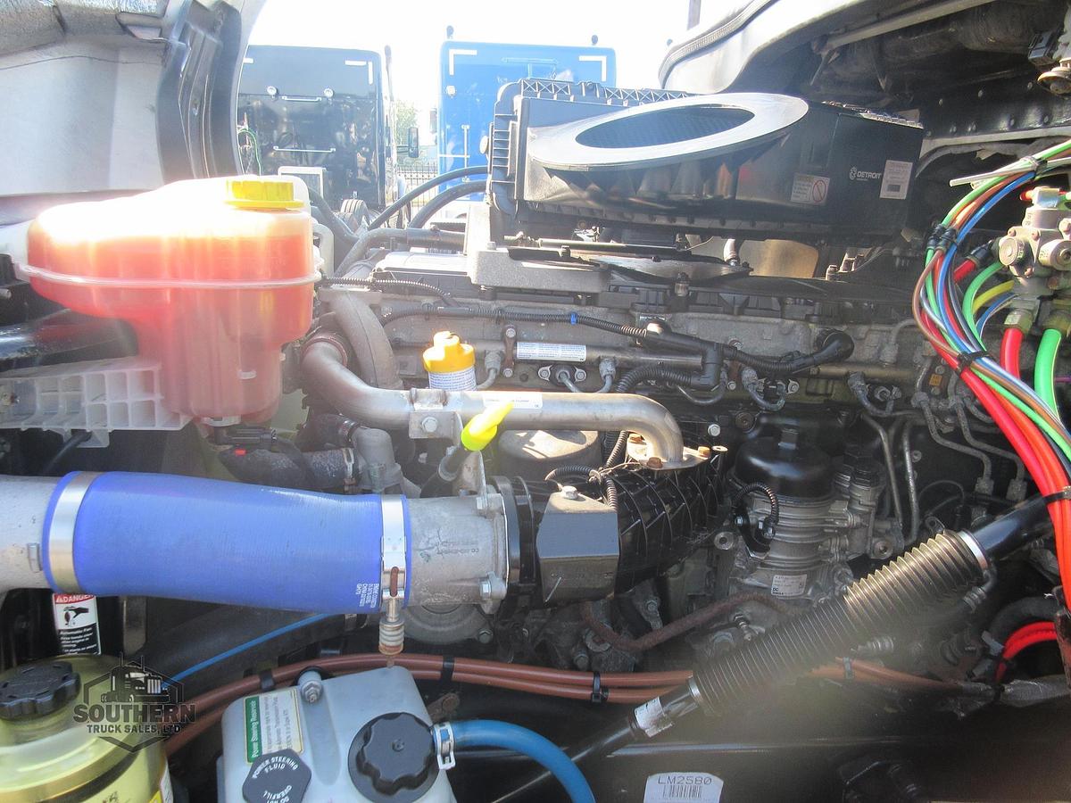 Used 2020 FREIGHTLINER CASCADIA 126