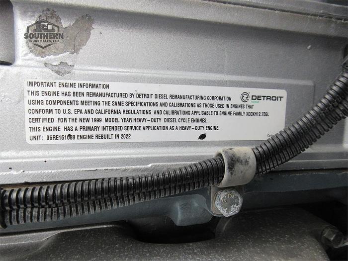 Used 2014 PETERBILT 388