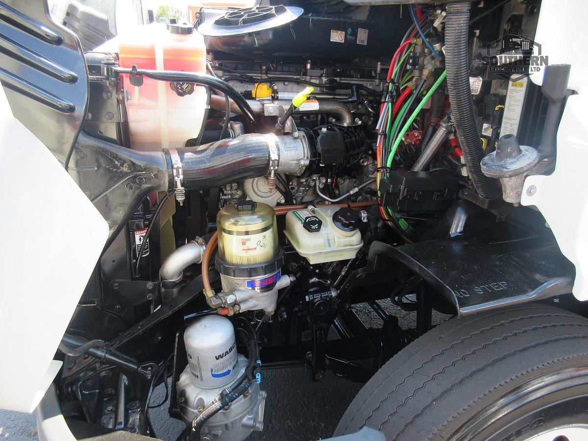 Used 2019 FREIGHTLINER CASCADIA 113