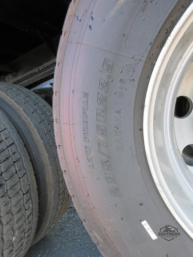 Used 2021 INTERNATIONAL LT