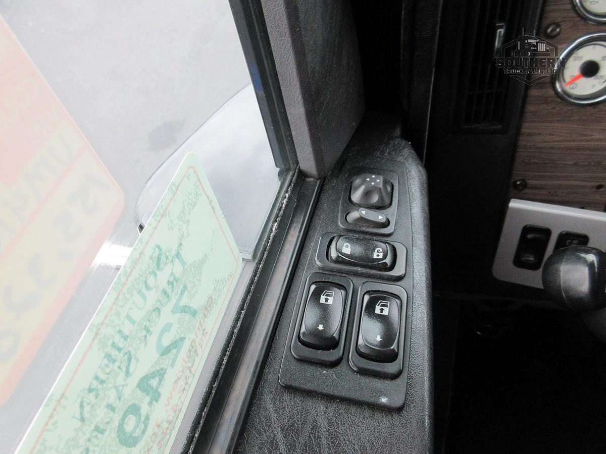 Used 2023 FREIGHTLINER CORONADO 122 SD